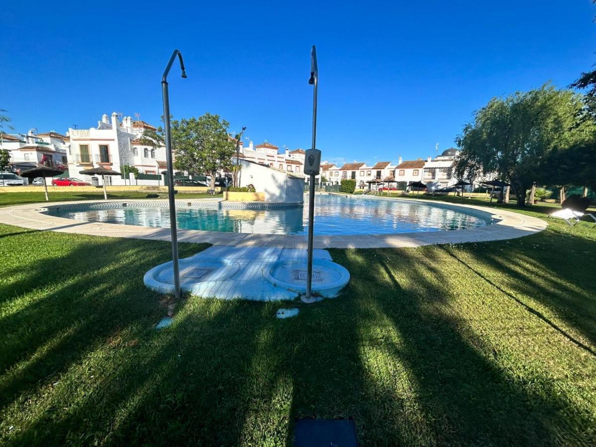 Apartamento Empul La Barrosa Chiclana de la Frontera Exterior foto